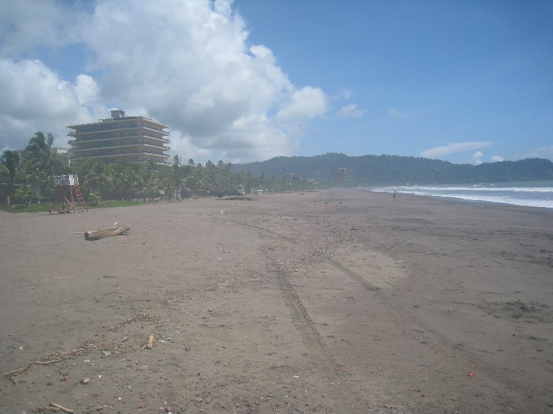 ../Images/Jaco Beach 3.jpg
